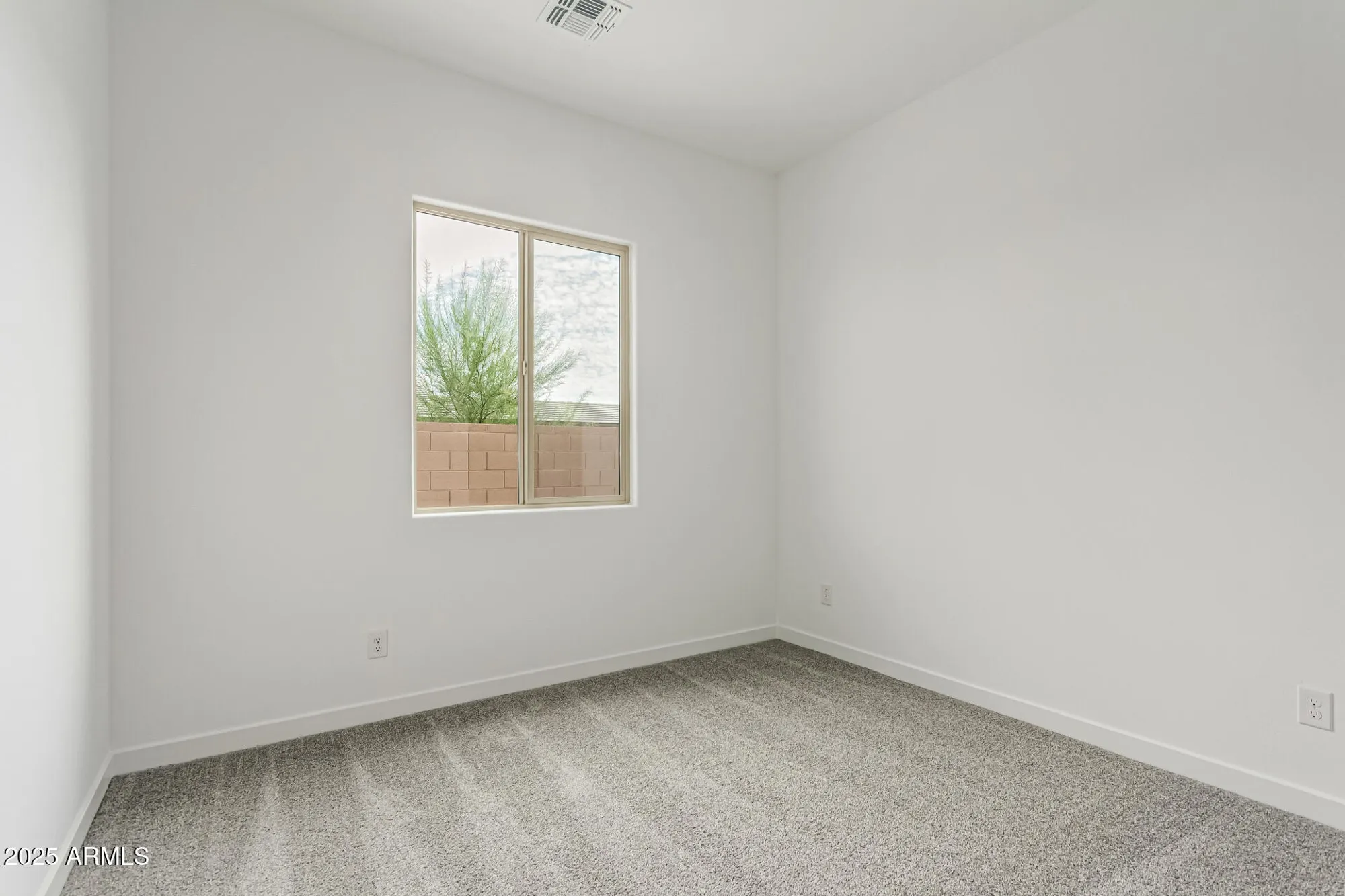 Property Slideshow image 24 of 48 | 24075 n 171st dr, Surprise, AZ, 85387