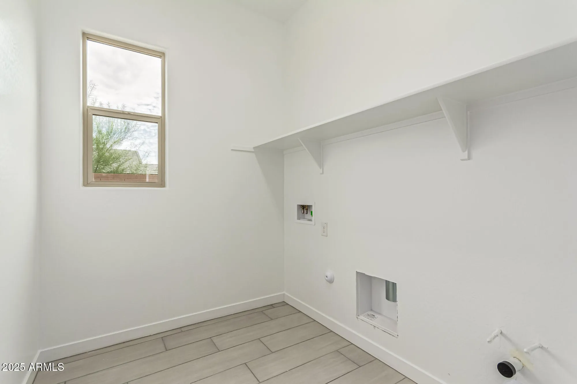 Property Slideshow image 37 of 48 | 24075 n 171st dr, Surprise, AZ, 85387