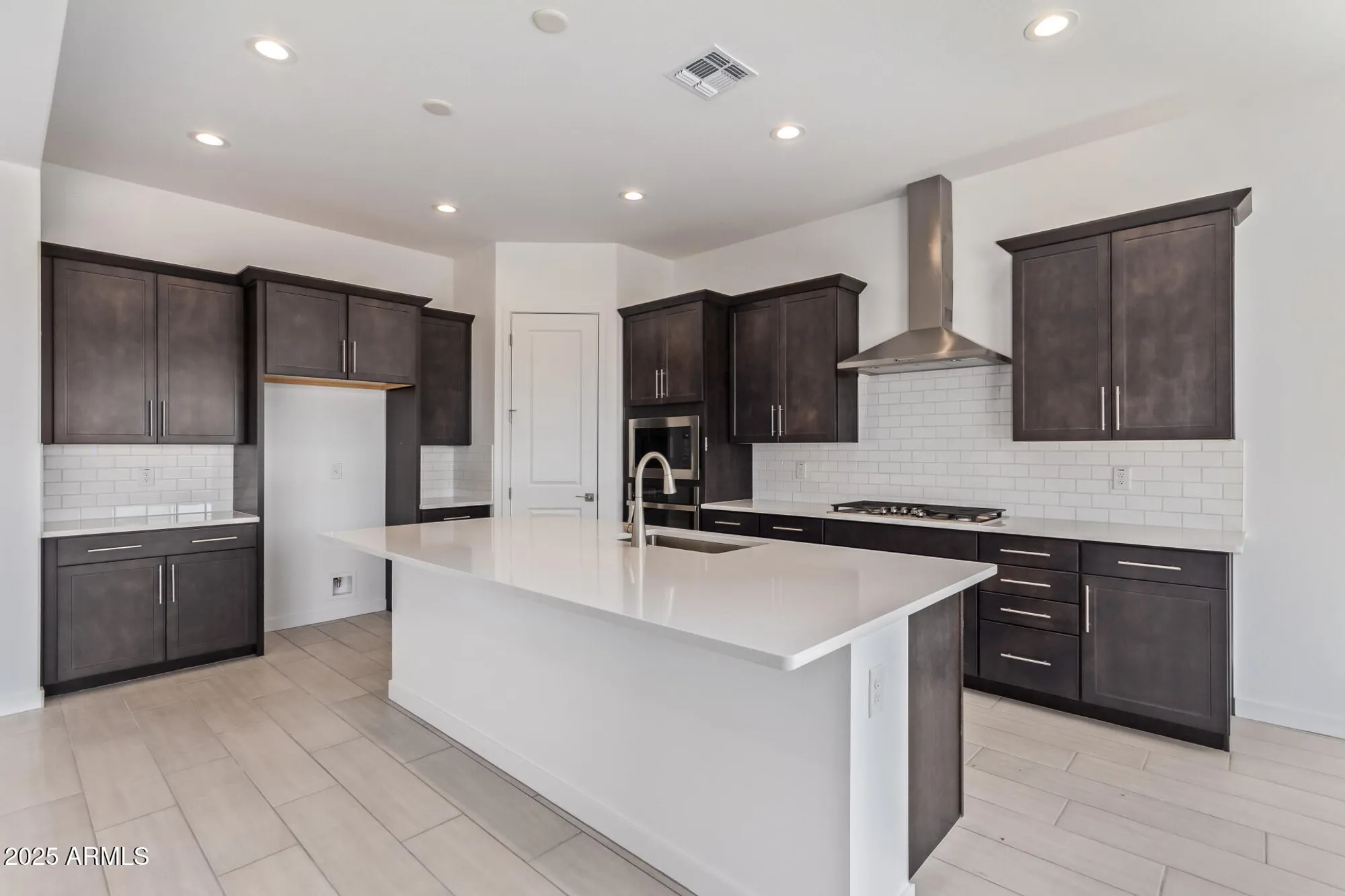 Property Slideshow image 7 of 46 | 24136 n 172nd dr, Surprise, AZ, 85387