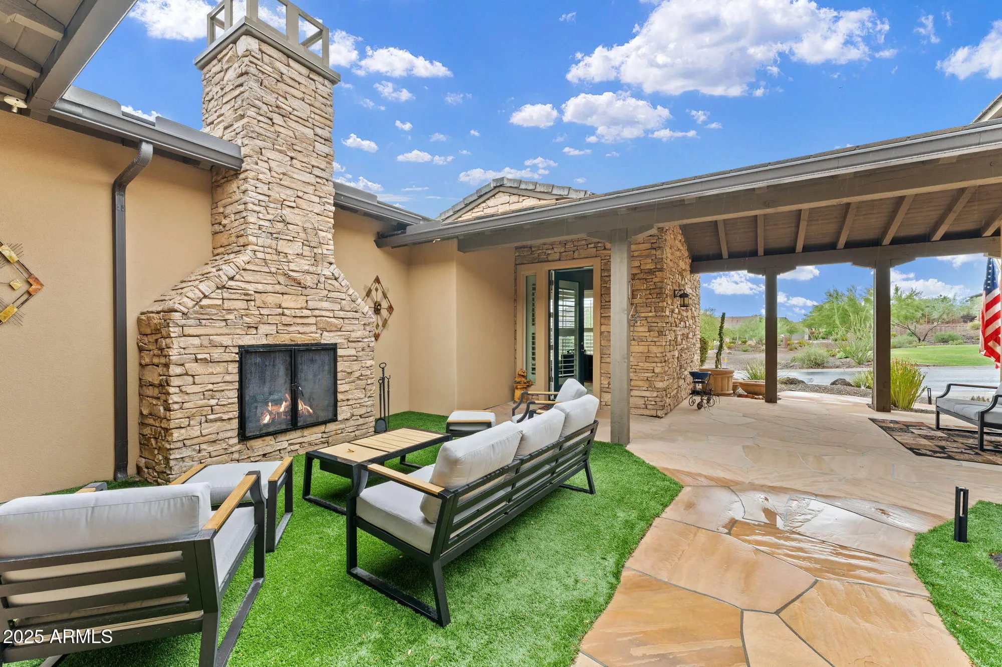 Property Slideshow image 11 of 60 | 3328 rising sun rdg, Wickenburg, AZ, 85390