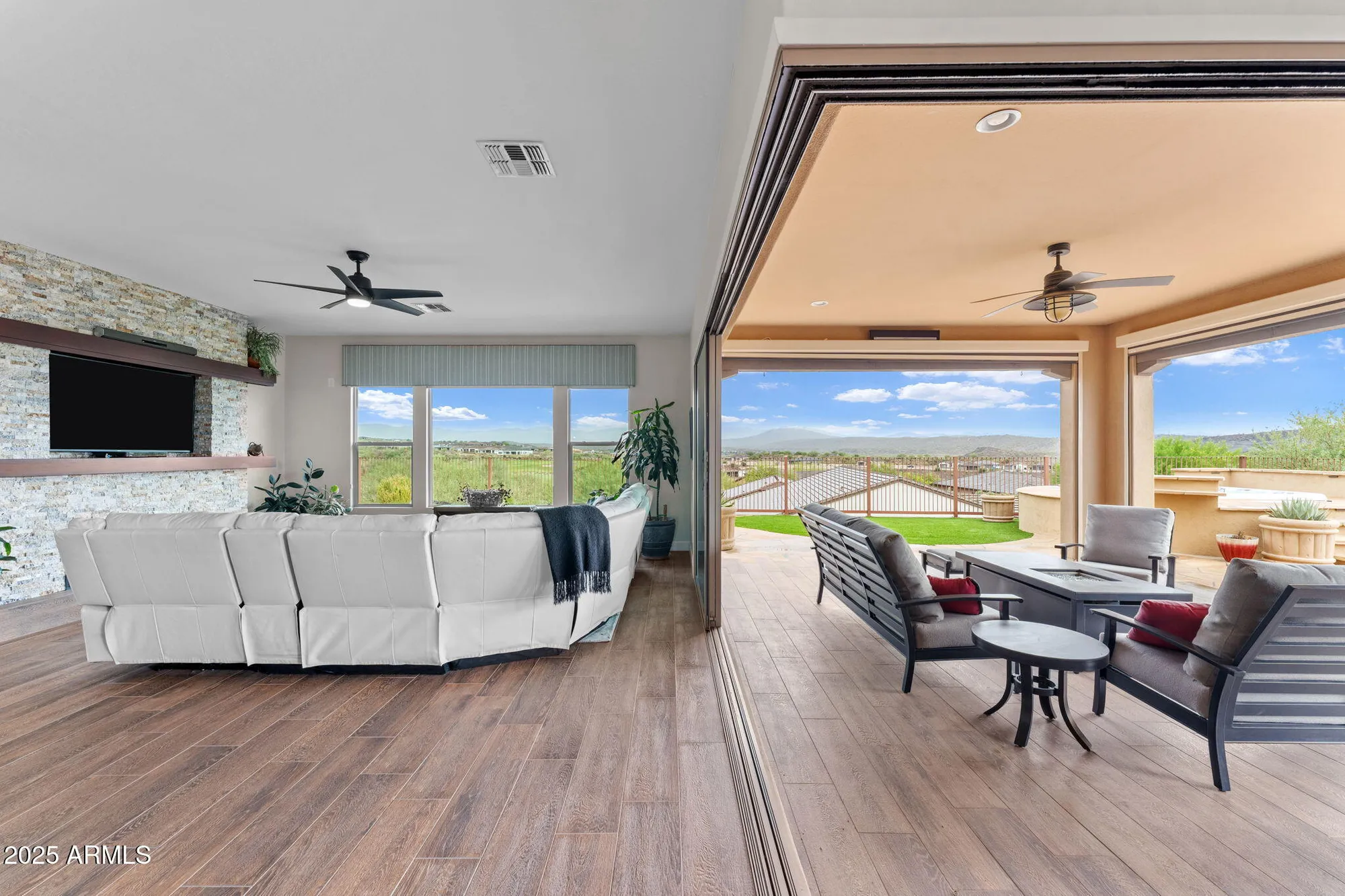 Property Slideshow image 17 of 60 | 3328 rising sun rdg, Wickenburg, AZ, 85390