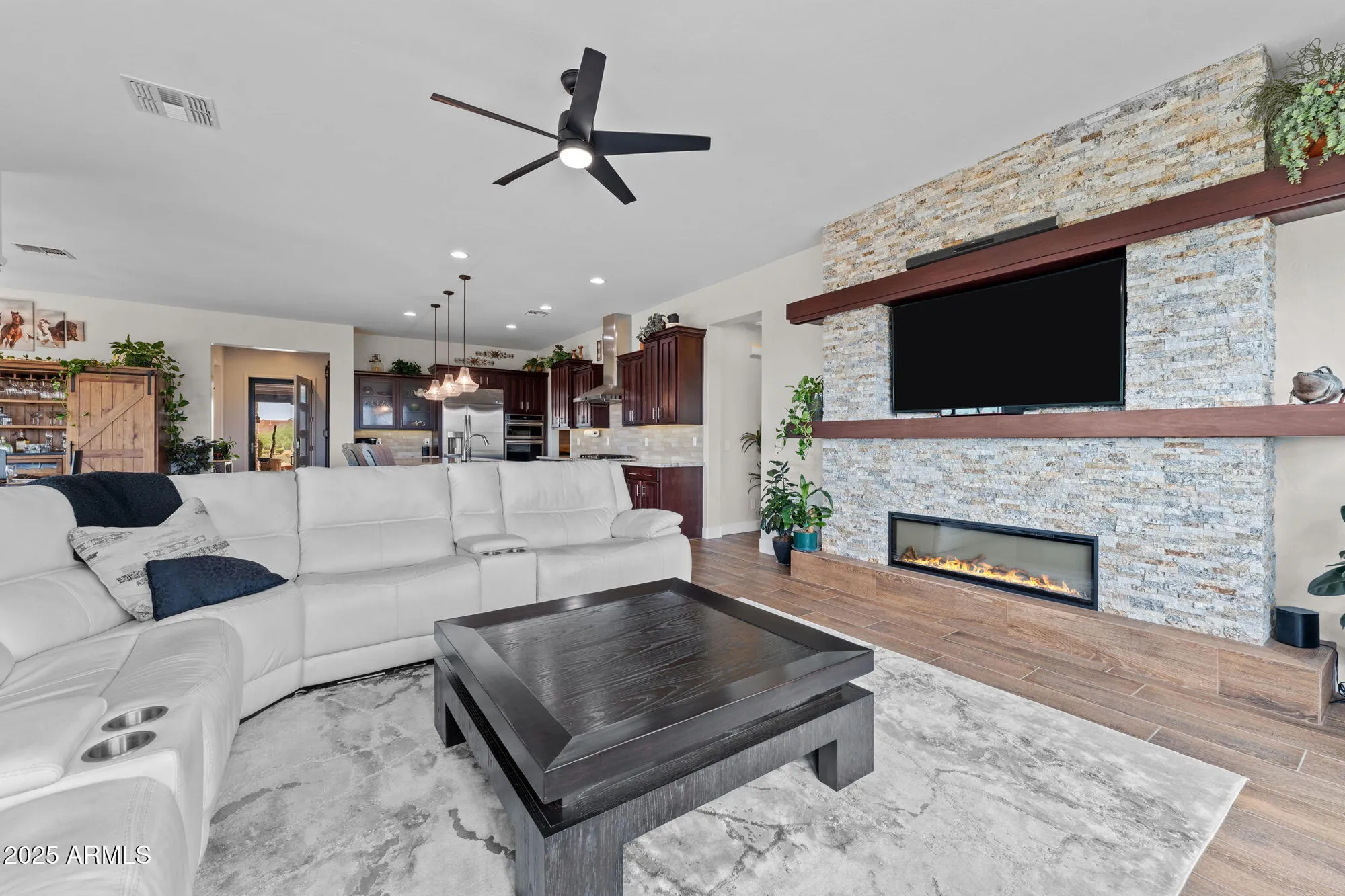 Property Slideshow image 29 of 60 | 3328 rising sun rdg, Wickenburg, AZ, 85390