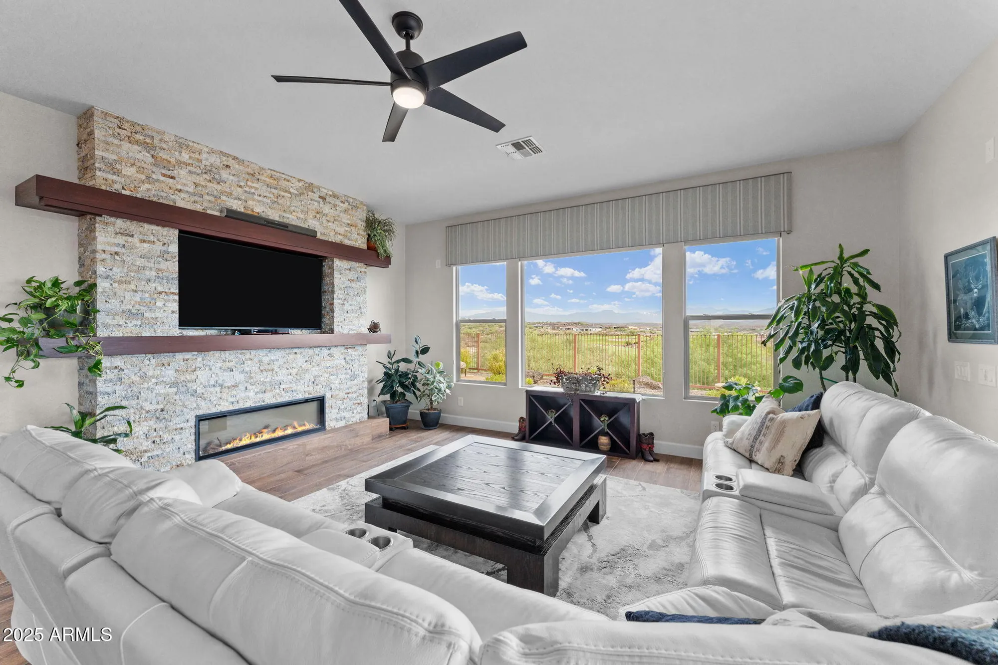 Property Slideshow image 26 of 60 | 3328 rising sun rdg, Wickenburg, AZ, 85390