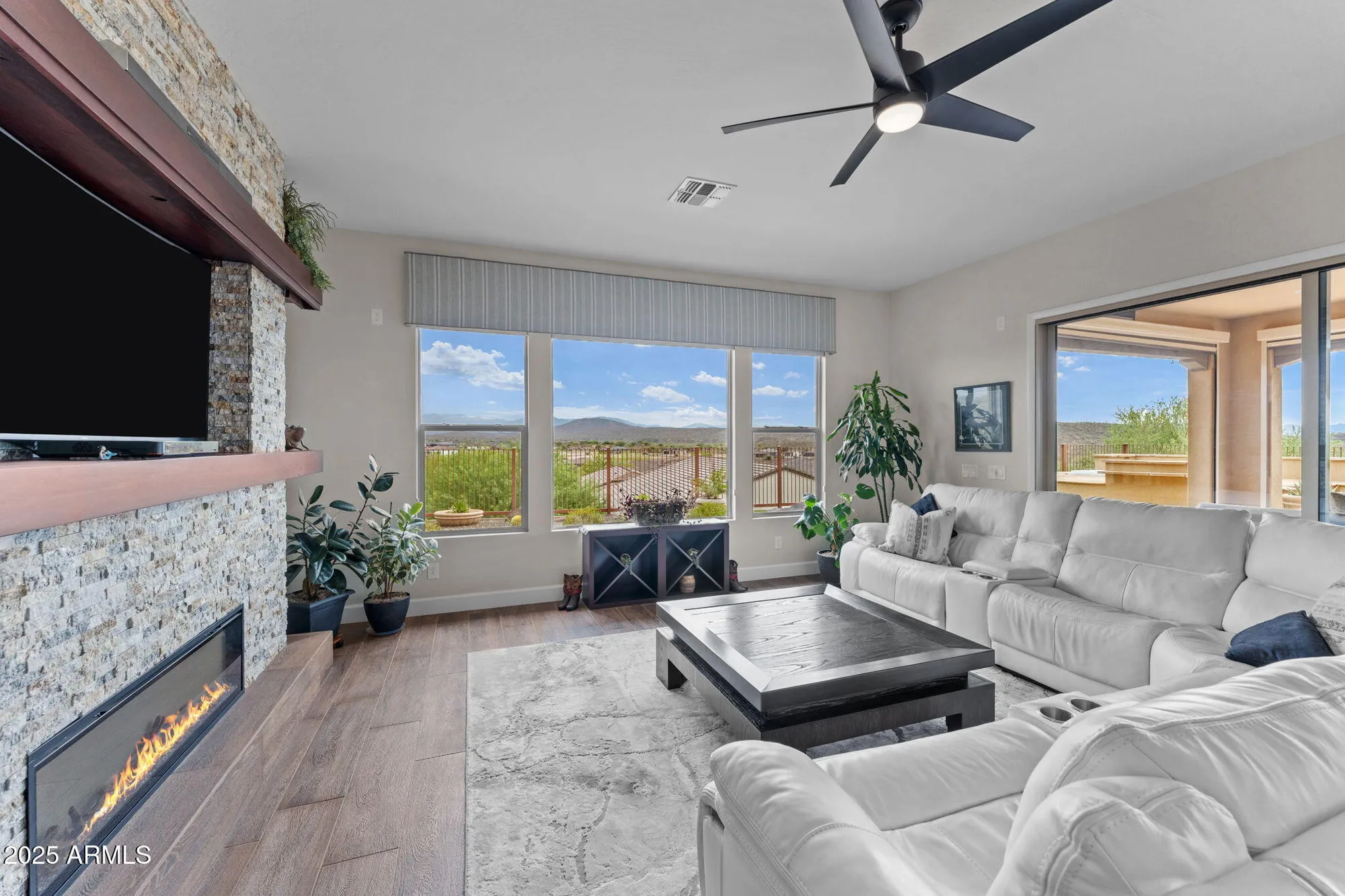 Property Slideshow image 27 of 60 | 3328 rising sun rdg, Wickenburg, AZ, 85390