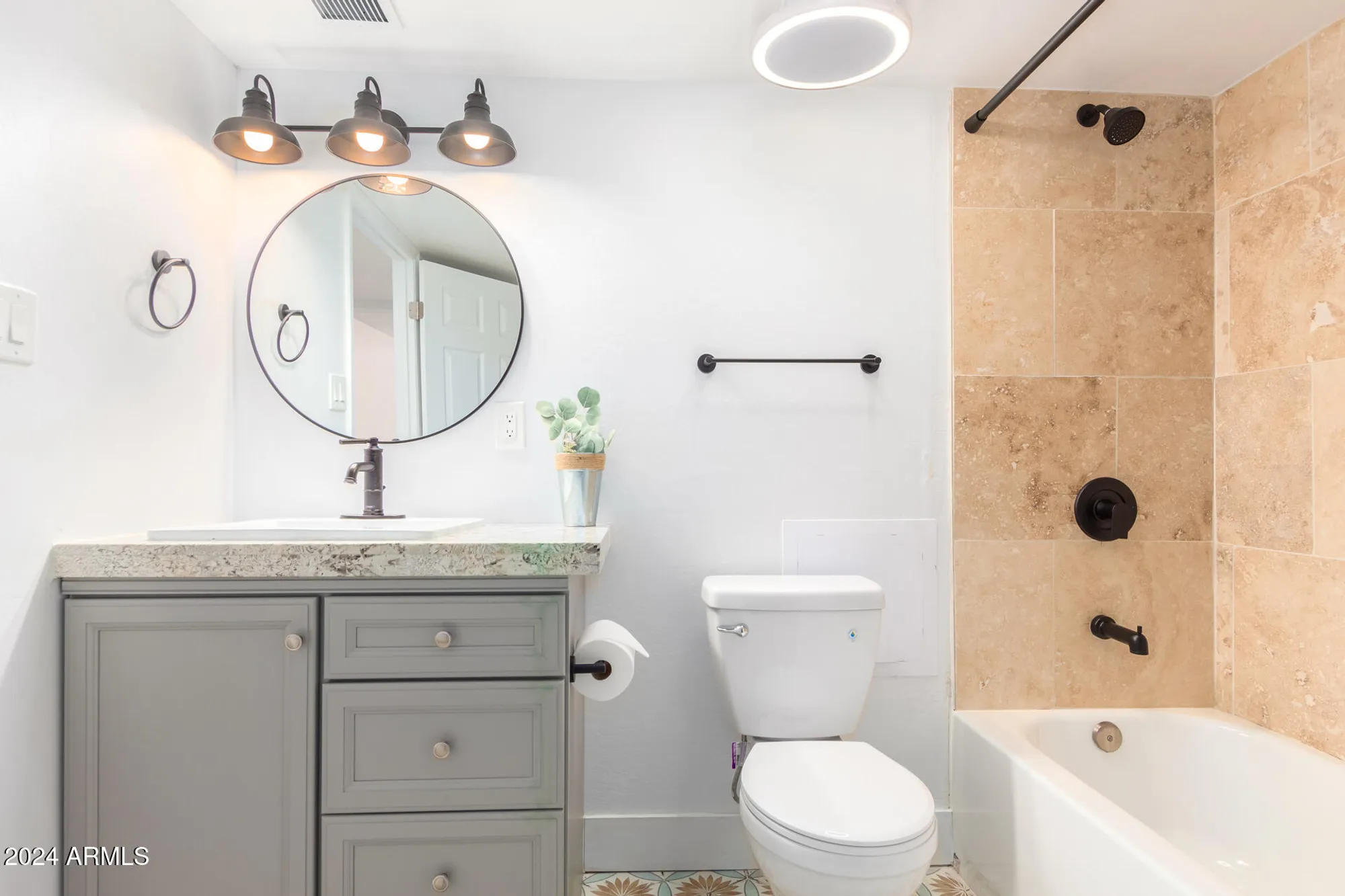 Property Slideshow image 25 of 34 | 7930 e camelback rd unit 111, Scottsdale, AZ, 85251