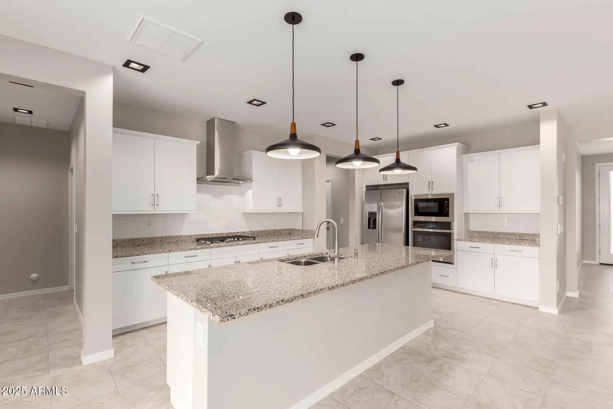 Property Slideshow image 11 of 59 | 1541 w camina buena vis, San Tan Valley, AZ, 85140