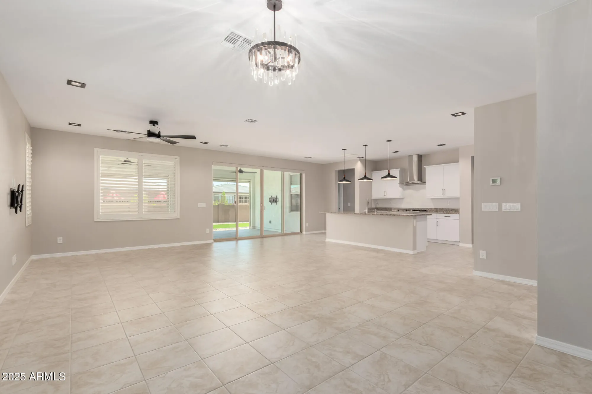 Property Slideshow image 18 of 59 | 1541 w camina buena vis, San Tan Valley, AZ, 85140