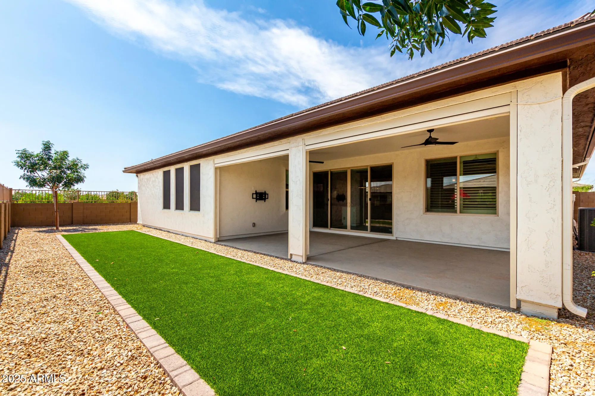 Property Slideshow image 14 of 59 | 1541 w camina buena vis, San Tan Valley, AZ, 85140