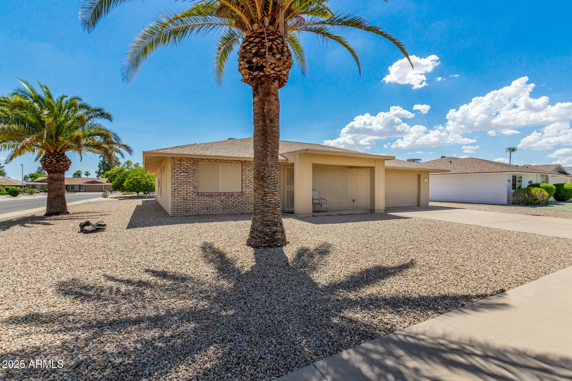Property Slideshow image 7 of 46 | 9321 w willowbrook dr, Sun City, AZ, 85373
