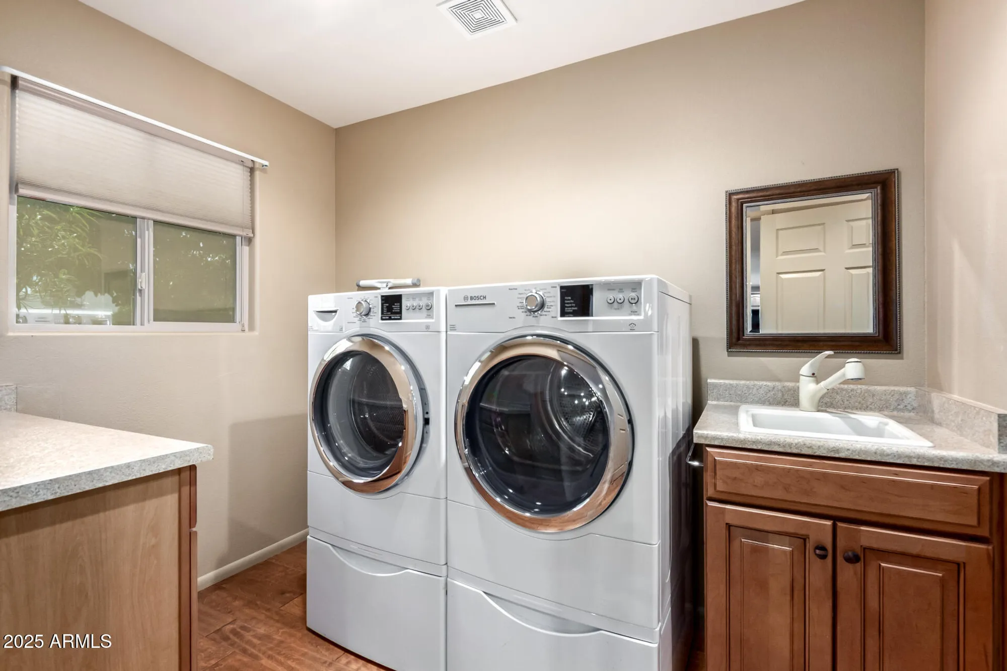 Property Slideshow image 32 of 46 | 9321 w willowbrook dr, Sun City, AZ, 85373