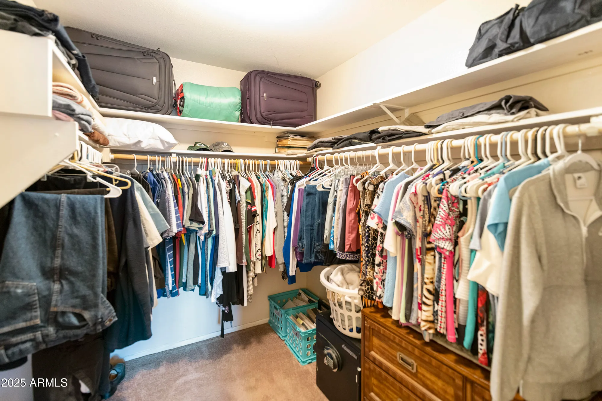 Property Slideshow image 13 of 43 | 633 s 77th st, Mesa, AZ, 85208