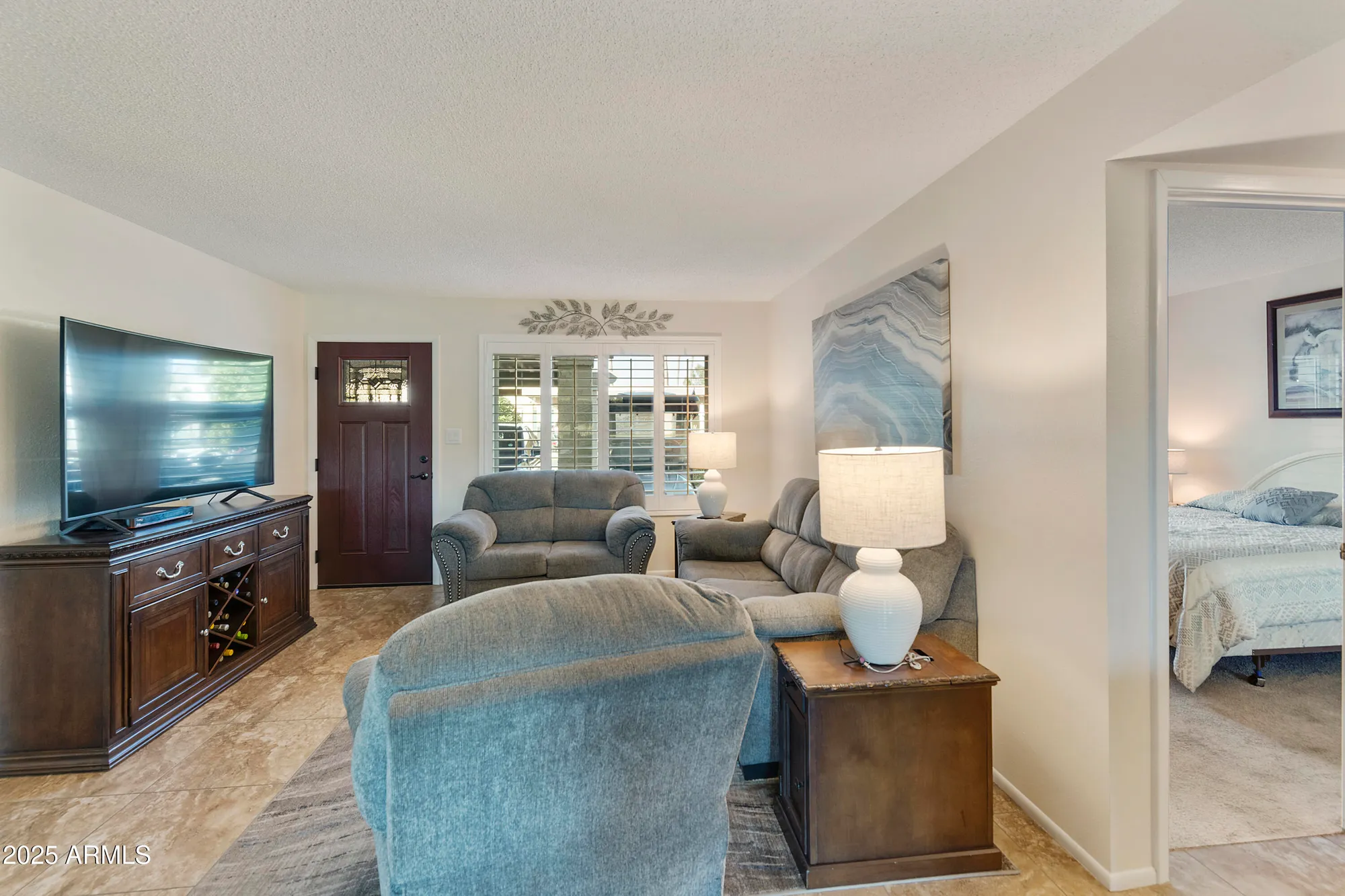 Property Slideshow image 3 of 43 | 633 s 77th st, Mesa, AZ, 85208