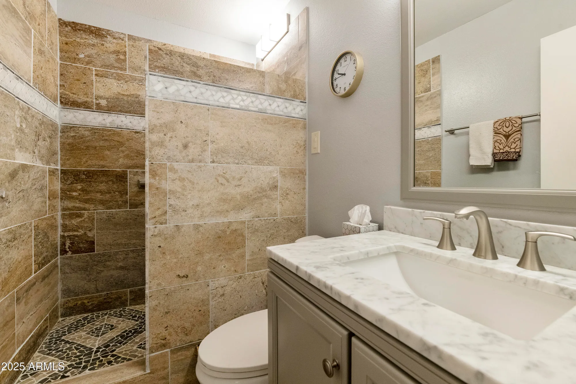 Property Slideshow image 14 of 43 | 633 s 77th st, Mesa, AZ, 85208