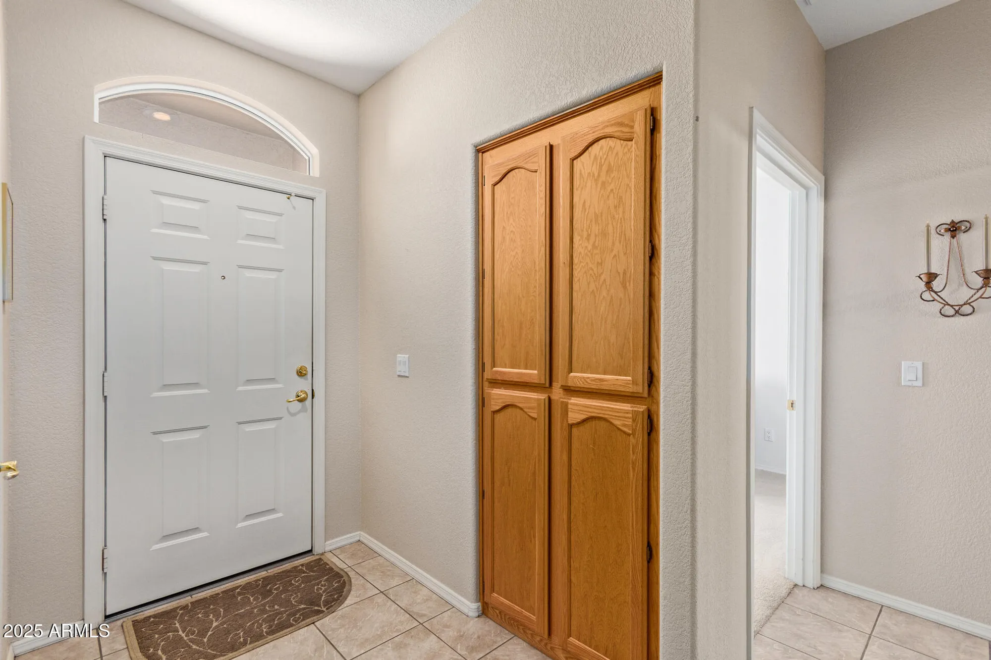Property Slideshow image 5 of 34 | 2101 s yellow wood 77, Mesa, AZ, 85209