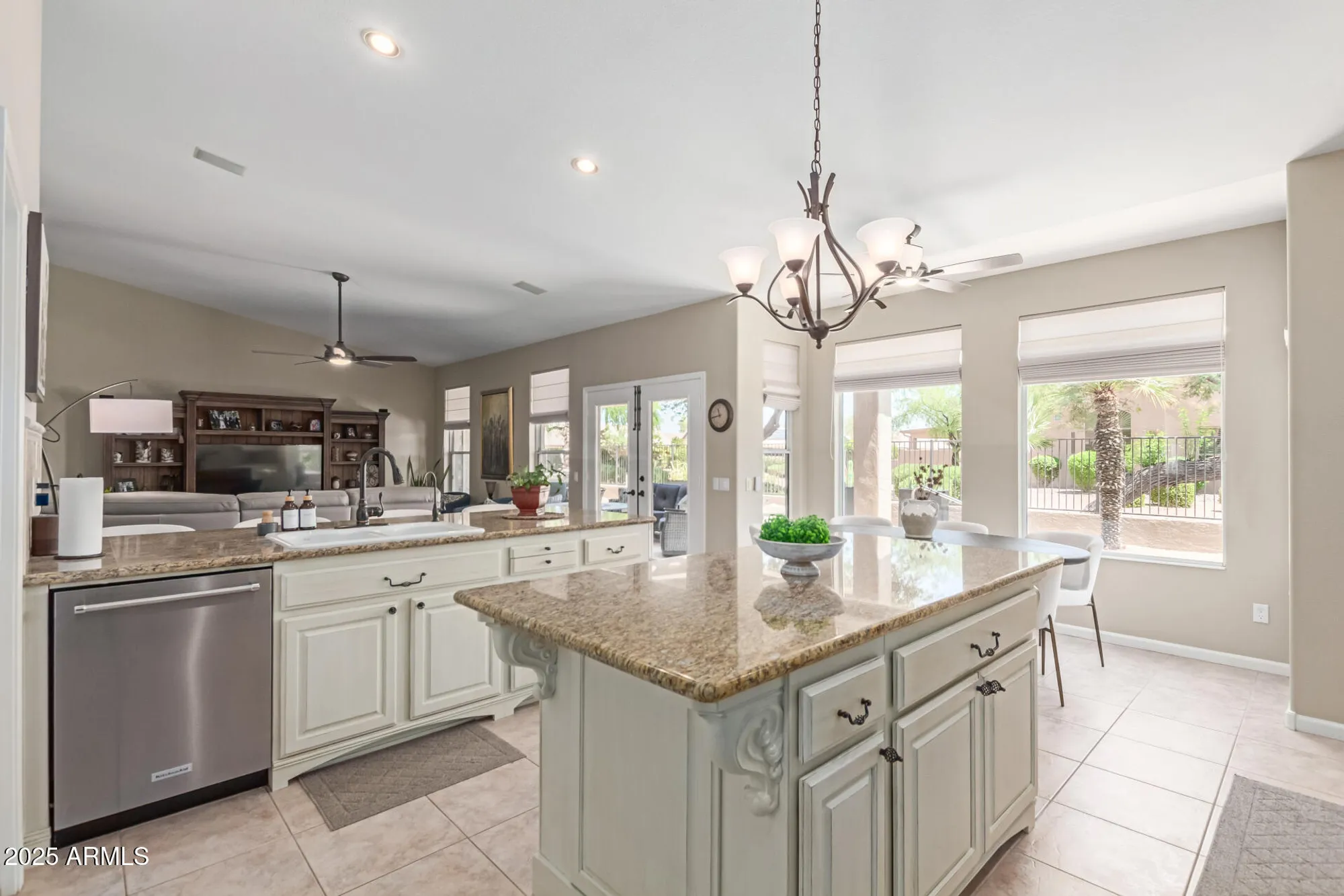 Property Slideshow image 16 of 49 | 3211 n couples dr, Goodyear, AZ, 85395