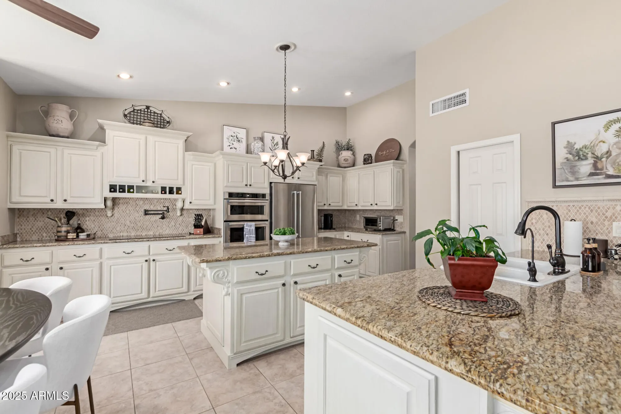 Property Slideshow image 14 of 49 | 3211 n couples dr, Goodyear, AZ, 85395