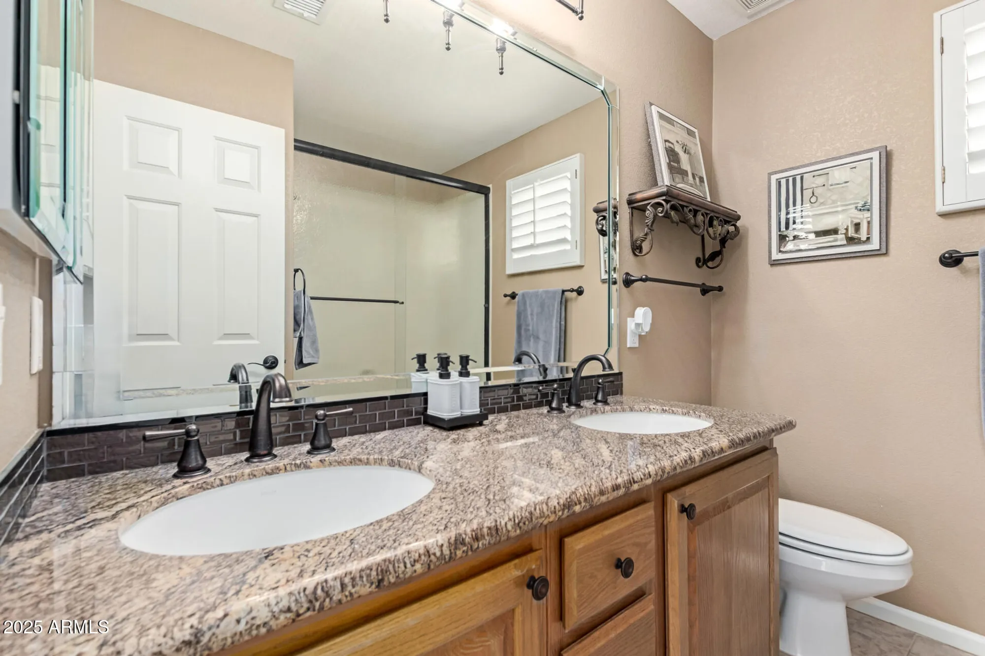 Property Slideshow image 33 of 49 | 3211 n couples dr, Goodyear, AZ, 85395