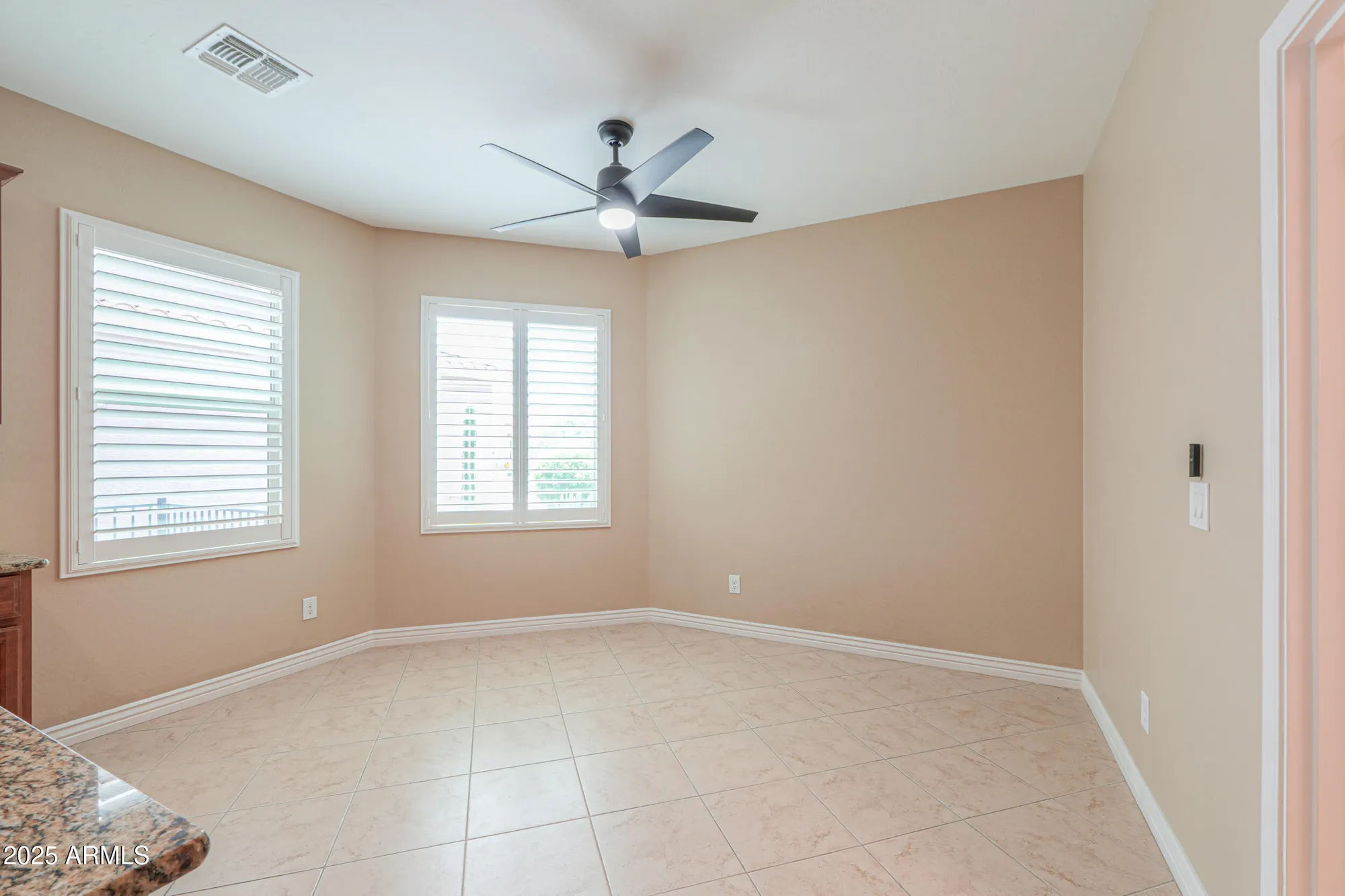 Property Slideshow image 9 of 64 | 2610 e san mateo dr, Casa Grande, AZ, 85194