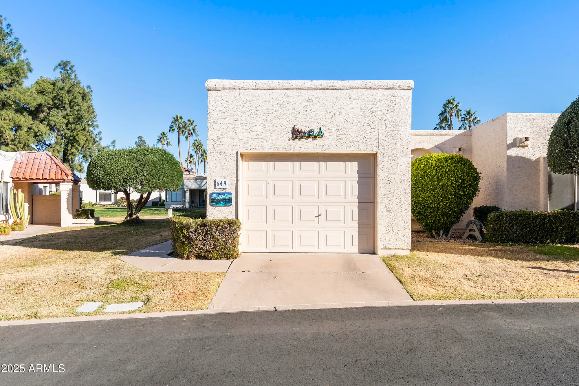 Property Slideshow image 15 of 37 | 649 s arrowwood way, Mesa, AZ, 85208