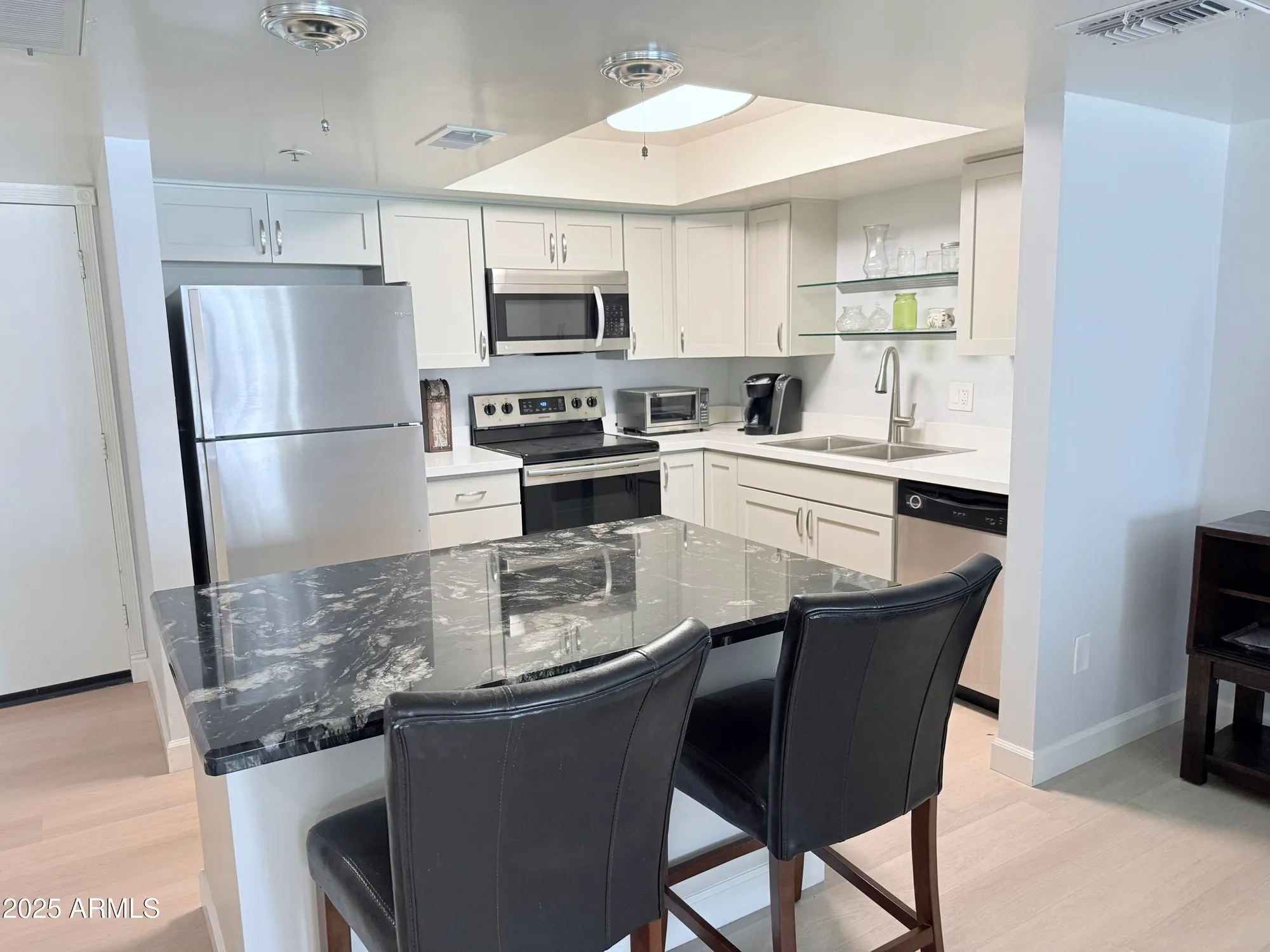 Property Slideshow image 5 of 31 | 7970 e camelback rd unit 110, Scottsdale, AZ, 85251