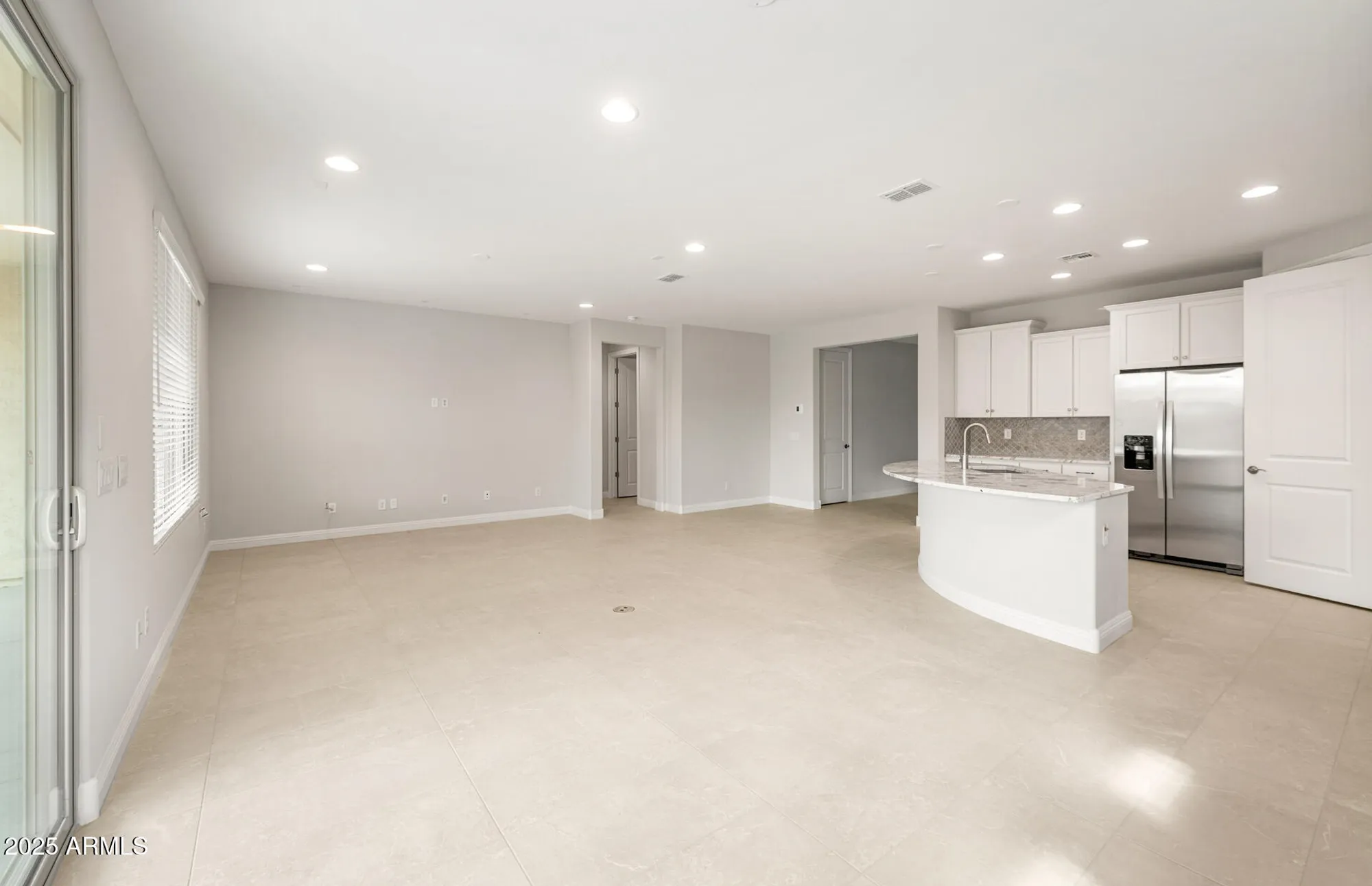 Property Slideshow image 6 of 27 | 7833 w cactus wren way, Florence, AZ, 85132