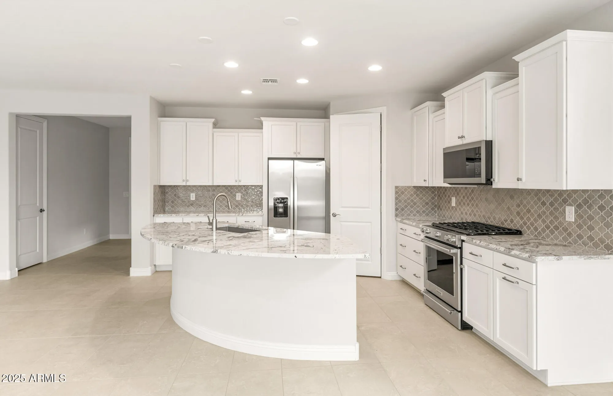 Property Slideshow image 7 of 27 | 7833 w cactus wren way, Florence, AZ, 85132