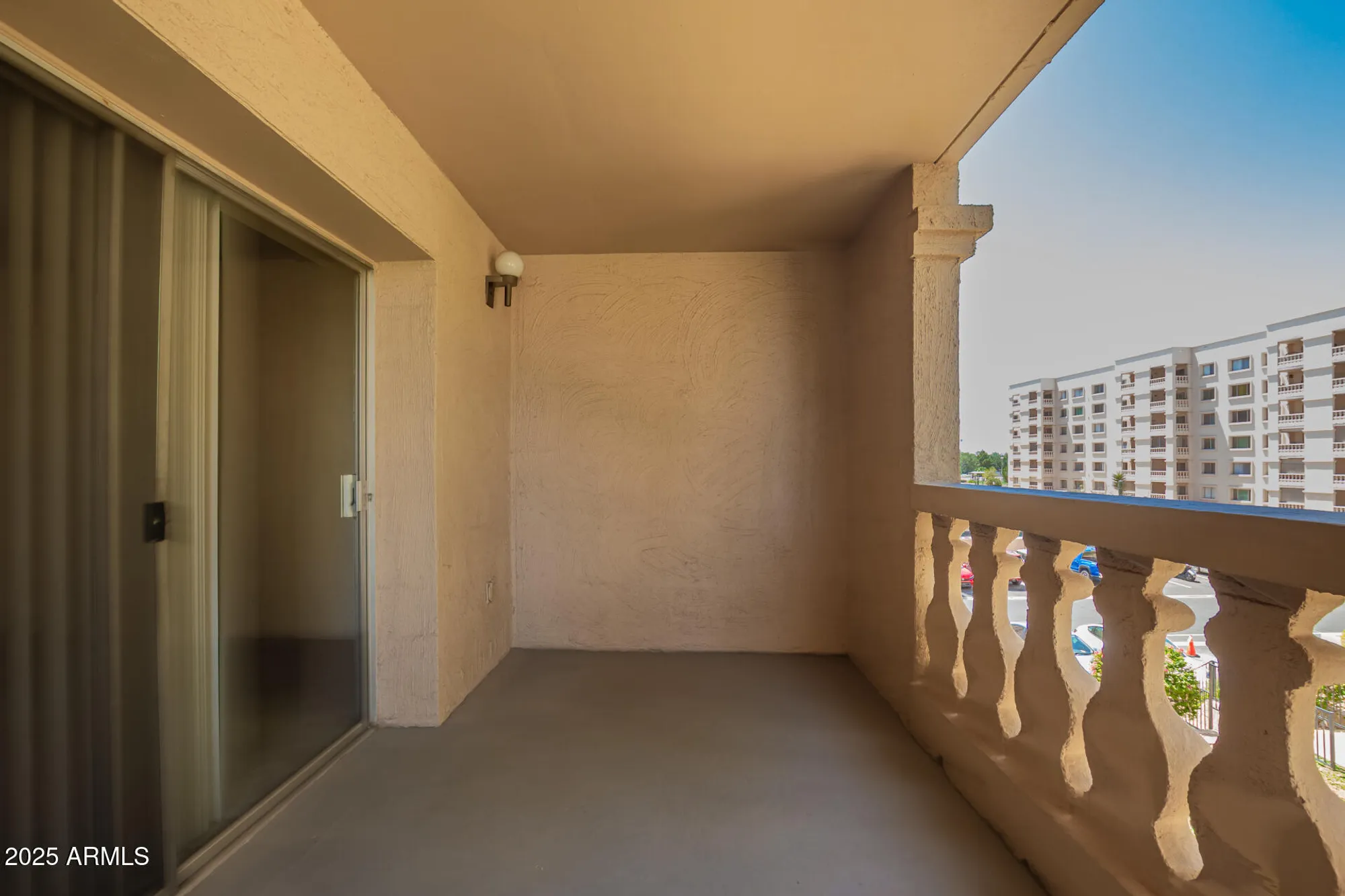 Property Slideshow image 30 of 31 | 7950 e camelback rd, Scottsdale, AZ, 85251