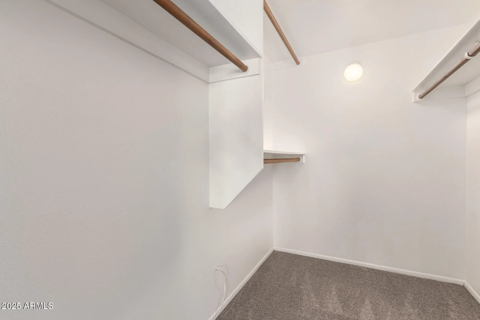 Property Slideshow image 23 of 31 | 7950 e camelback rd, Scottsdale, AZ, 85251