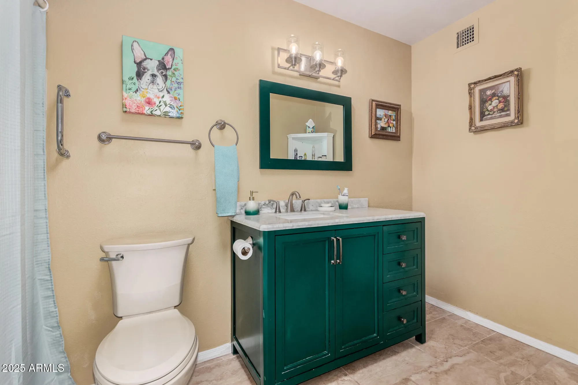 Property Slideshow image 8 of 14 | 7767 e mariposa dr, Scottsdale, AZ, 85251