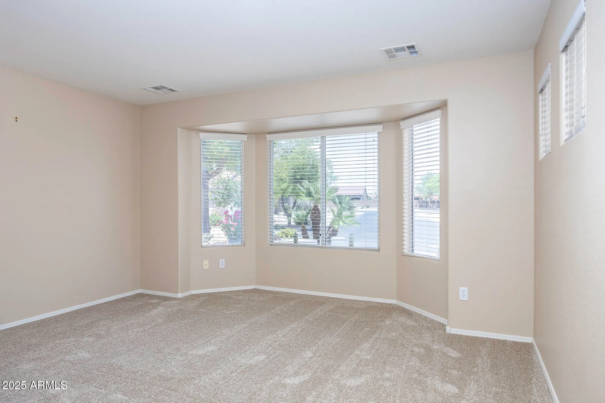 Property Slideshow image 20 of 47 | 255 n san juan trl, Casa Grande, AZ, 85194