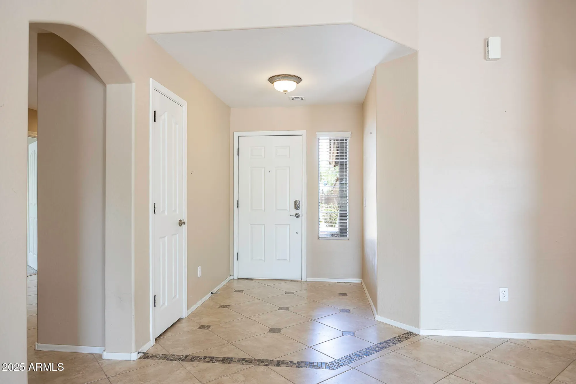 Property Slideshow image 4 of 47 | 255 n san juan trl, Casa Grande, AZ, 85194