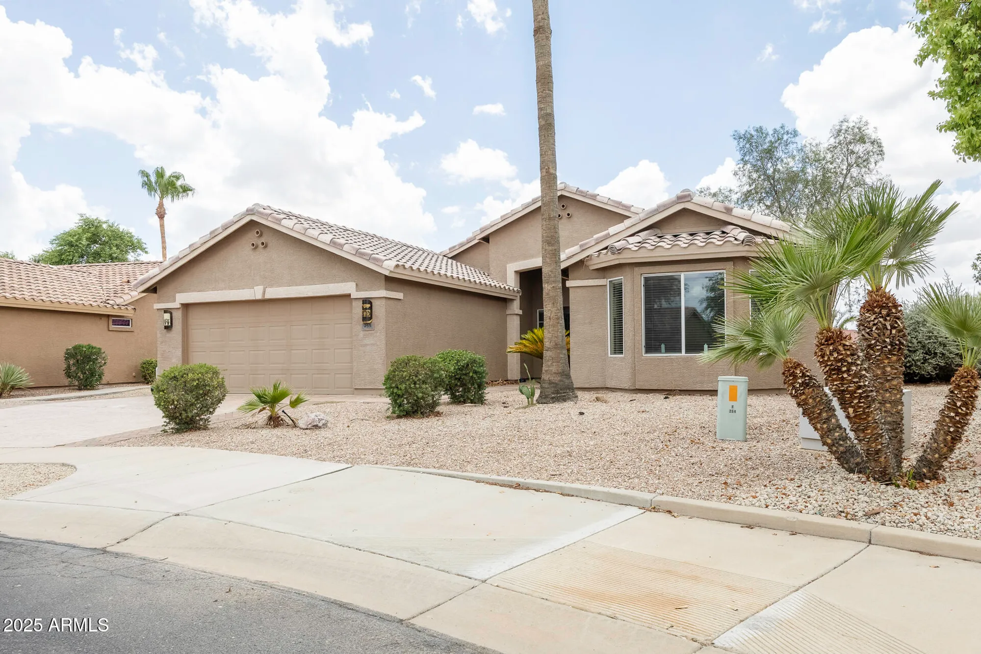 Property Slideshow image 2 of 47 | 255 n san juan trl, Casa Grande, AZ, 85194