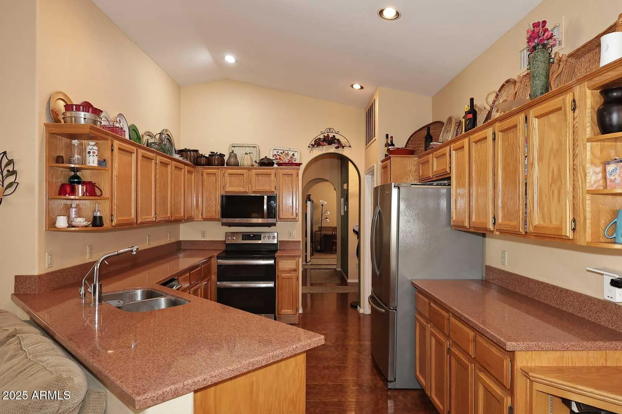 Property Slideshow image 13 of 39 | 9530 e hercules dr, Sun Lakes, AZ, 85248