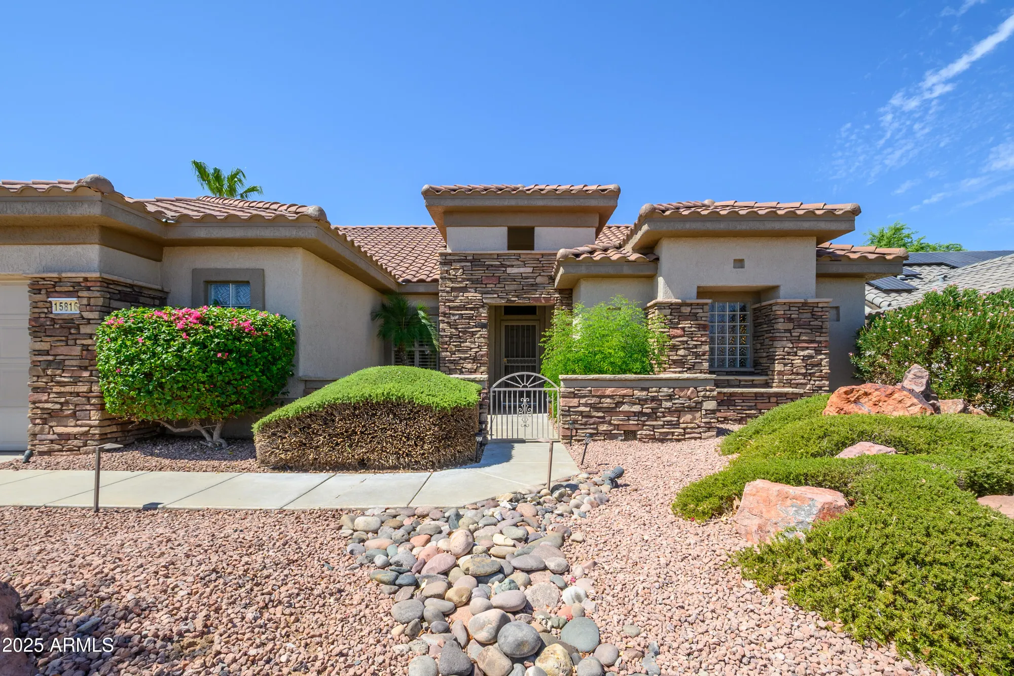 Property Slideshow image 15 of 41 | 15816 w la paloma dr, Surprise, AZ, 85374