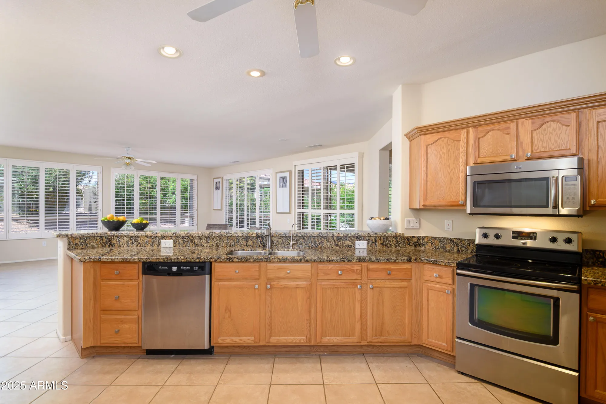 Property Slideshow image 4 of 41 | 15816 w la paloma dr, Surprise, AZ, 85374