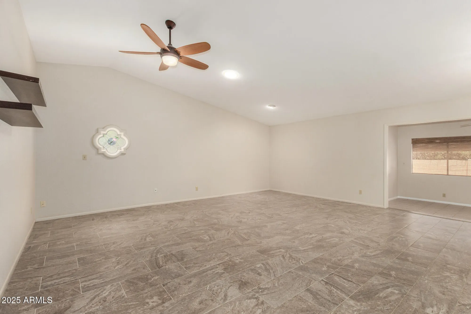 Property Slideshow image 8 of 51 | 9358 e olive ln, Sun Lakes, AZ, 85248