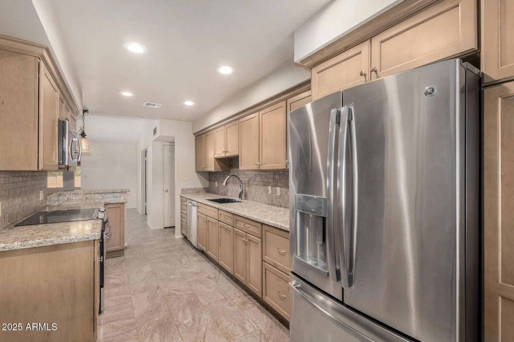 Property Slideshow image 15 of 51 | 9358 e olive ln, Sun Lakes, AZ, 85248