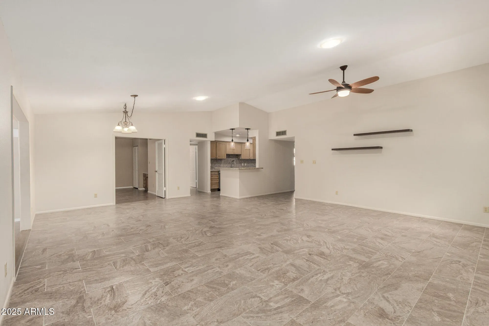 Property Slideshow image 9 of 51 | 9358 e olive ln, Sun Lakes, AZ, 85248