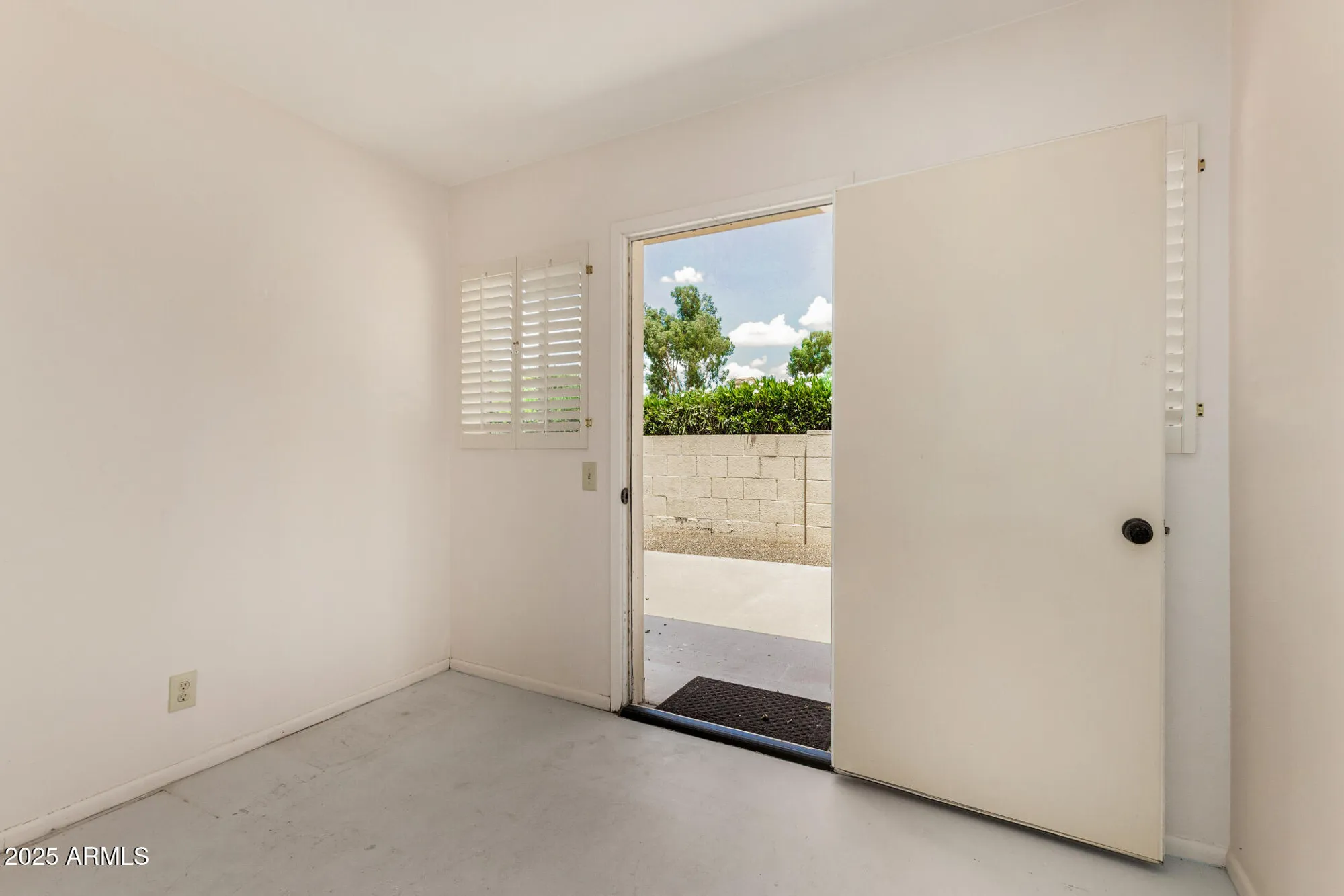 Property Slideshow image 33 of 51 | 9358 e olive ln, Sun Lakes, AZ, 85248