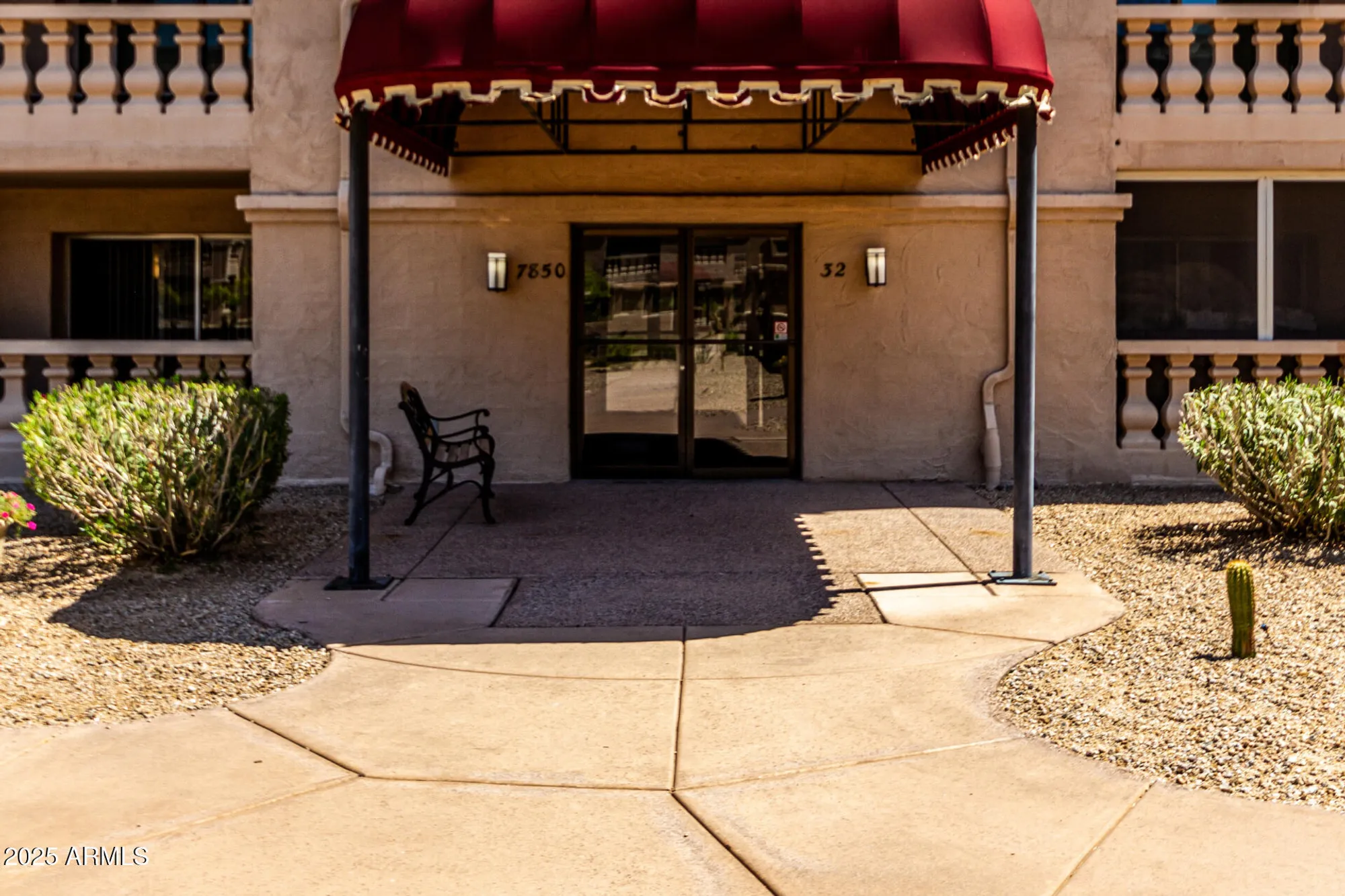 Property Slideshow image 3 of 35 | 7850 e camelback rd unit 101, Scottsdale, AZ, 85251