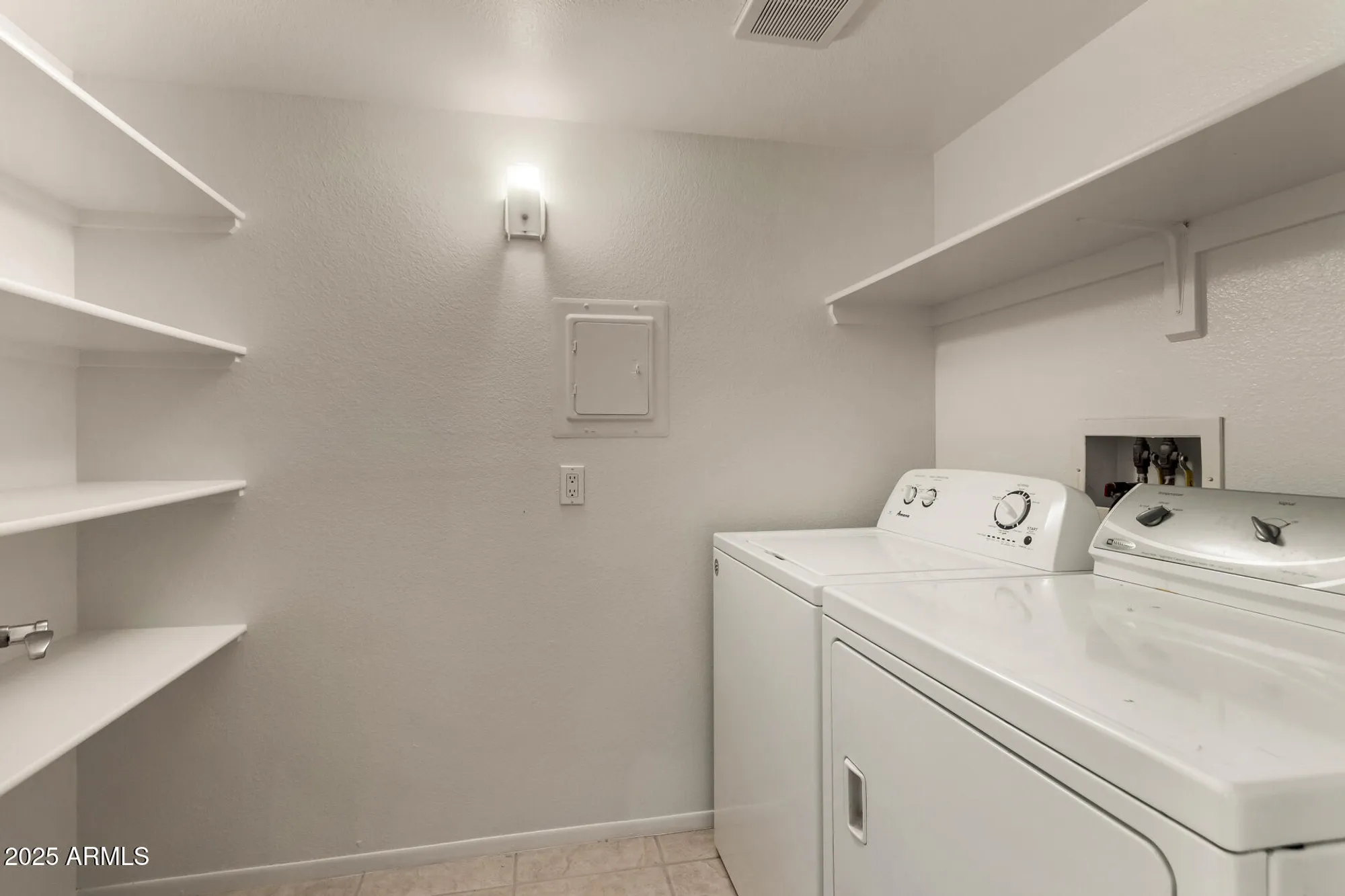 Property Slideshow image 22 of 35 | 7850 e camelback rd unit 101, Scottsdale, AZ, 85251