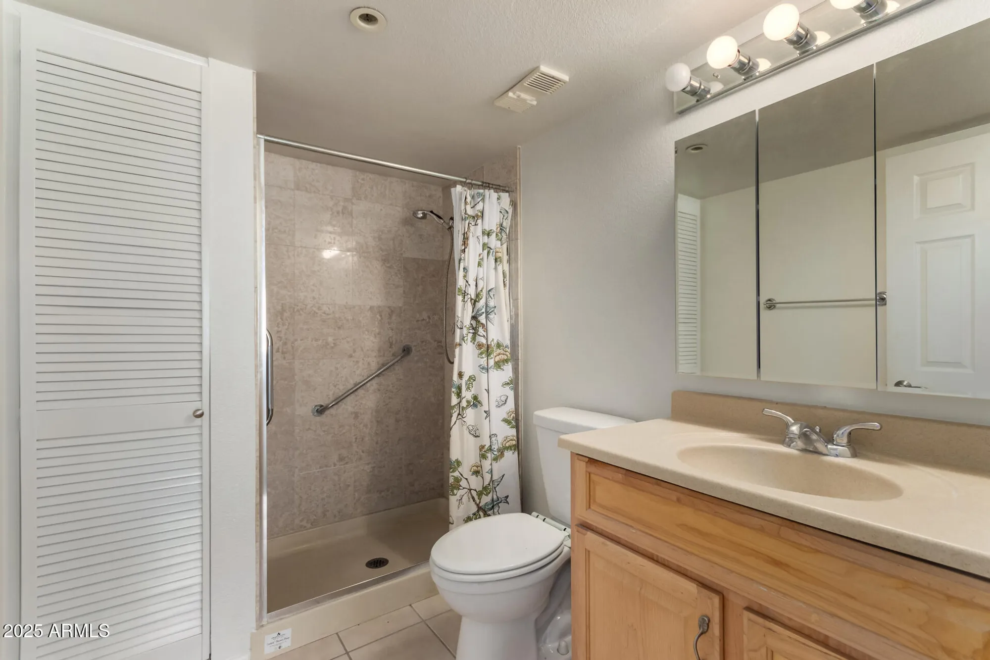 Property Slideshow image 16 of 35 | 7850 e camelback rd unit 101, Scottsdale, AZ, 85251