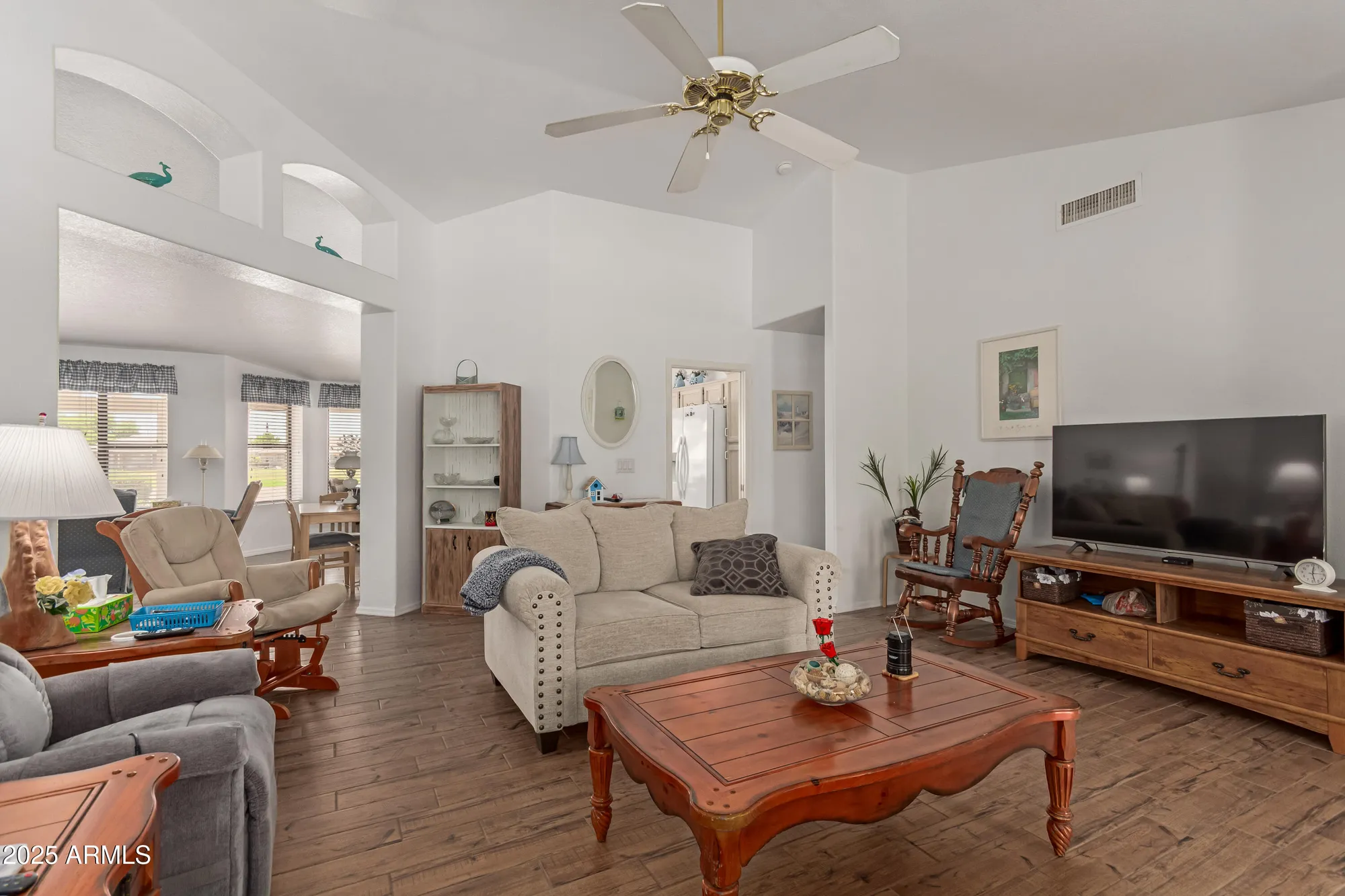 Property Slideshow image 5 of 34 | 11259 e laguna azul cir, Mesa, AZ, 85209