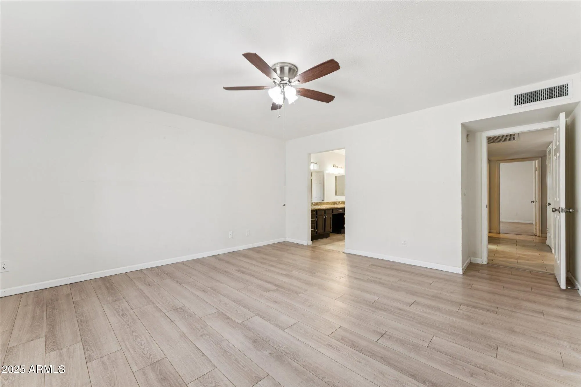 Property Slideshow image 25 of 44 | 9622 w taro ln, Peoria, AZ, 85382