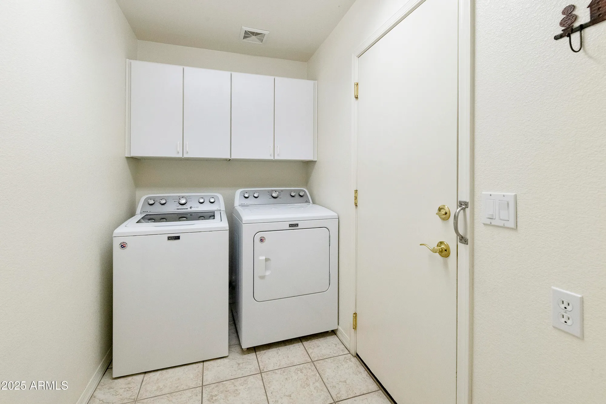 Property Slideshow image 23 of 59 | 3435 e bellerive pl, Chandler, AZ, 85249