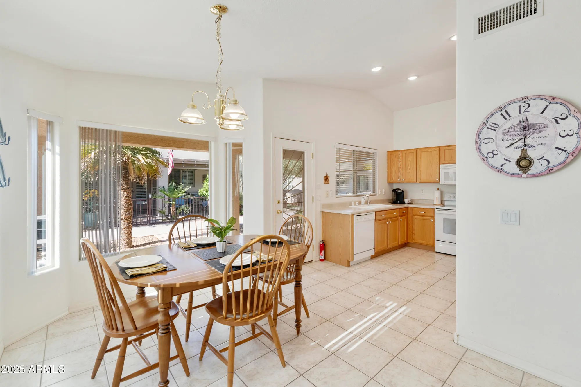 Property Slideshow image 10 of 59 | 3435 e bellerive pl, Chandler, AZ, 85249