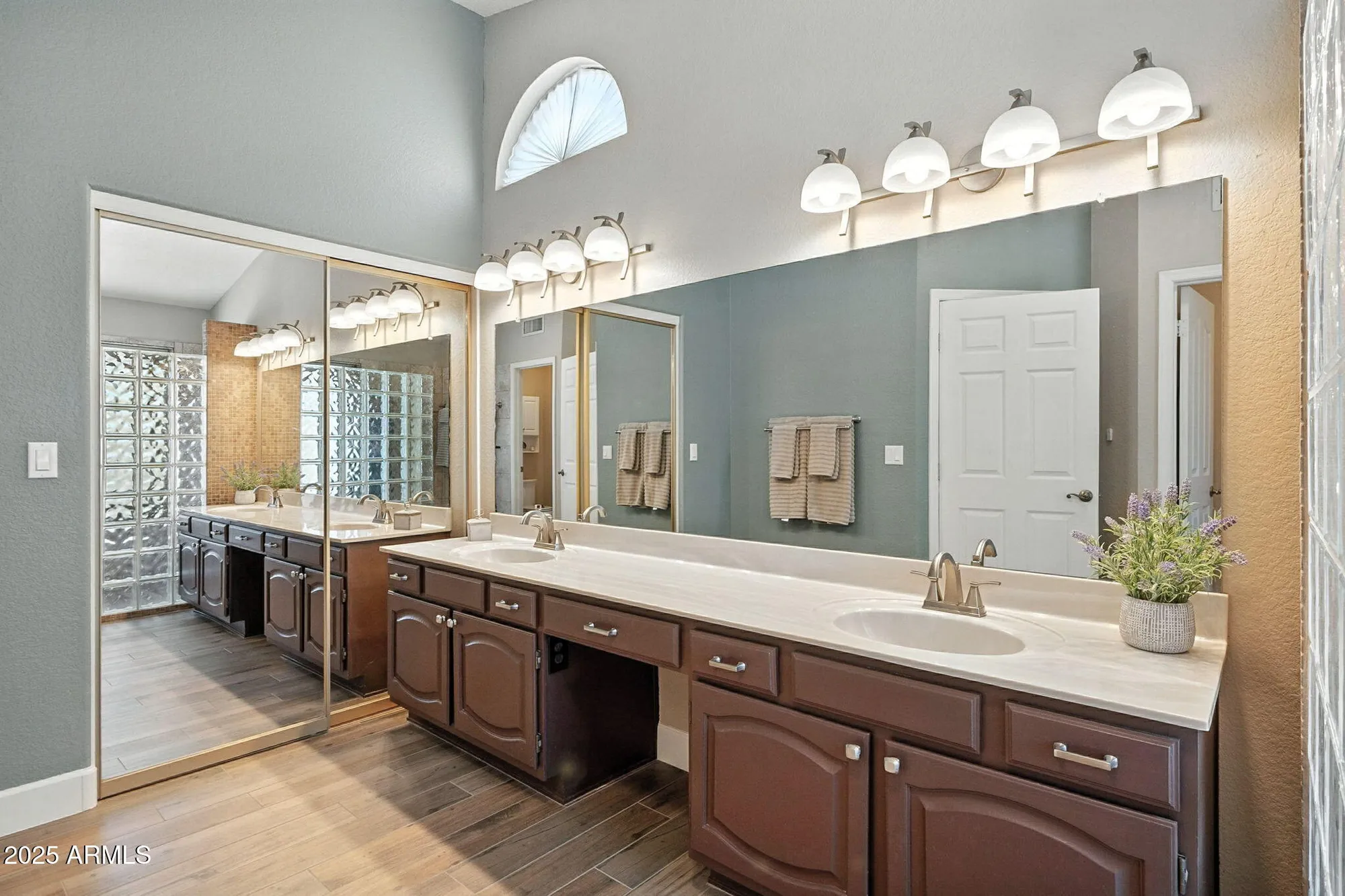 Property Slideshow image 30 of 72 | 9455 w behrend dr, Peoria, AZ, 85382