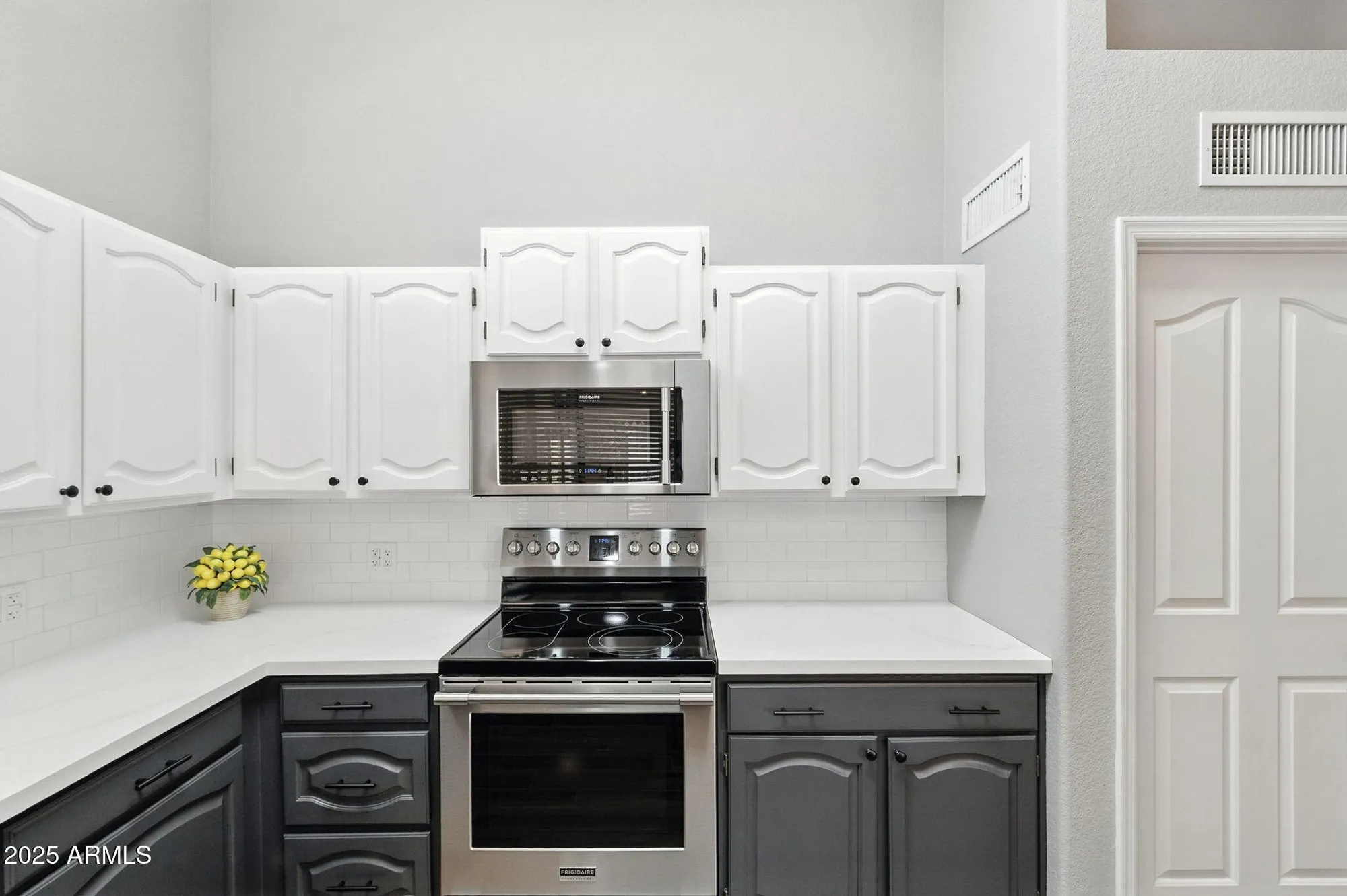 Property Slideshow image 23 of 72 | 9455 w behrend dr, Peoria, AZ, 85382