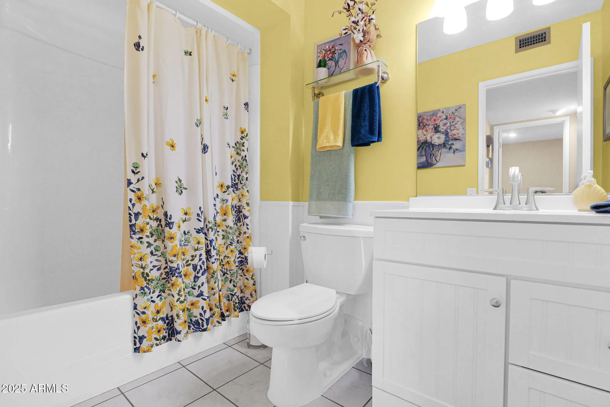 Property Slideshow image 16 of 24 | 9701 w shasta dr, Sun City, AZ, 85351