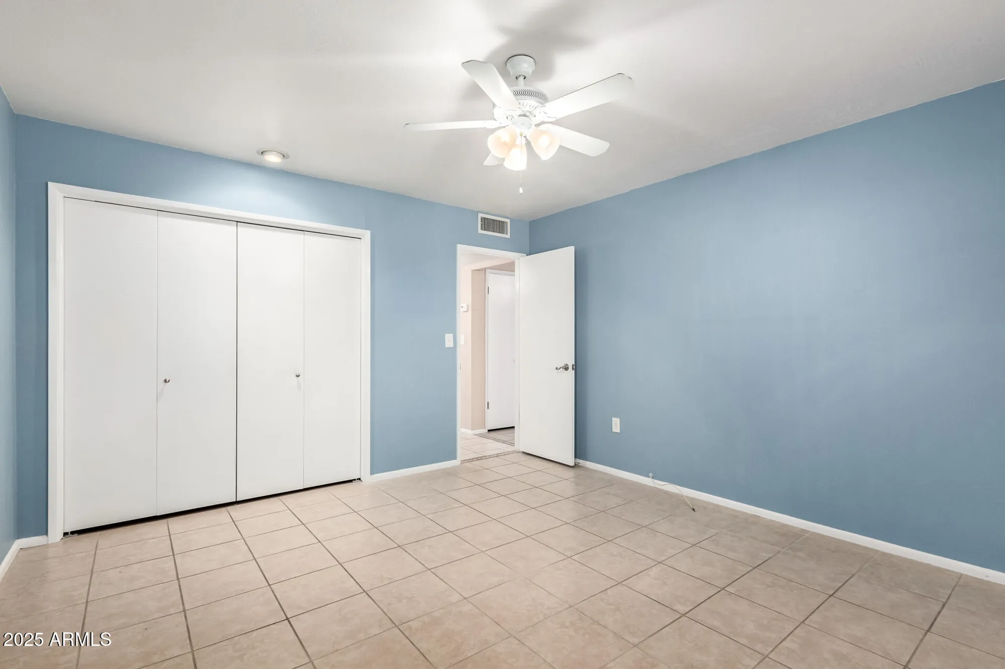 Property Slideshow image 15 of 23 | 10528 w coggins dr, Sun City, AZ, 85351